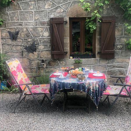 Maison De Campagne Sarroux エクステリア 写真