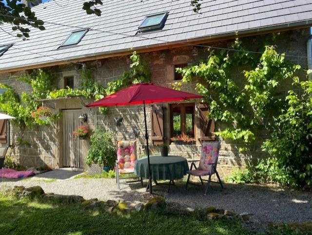 Maison De Campagne Sarroux エクステリア 写真