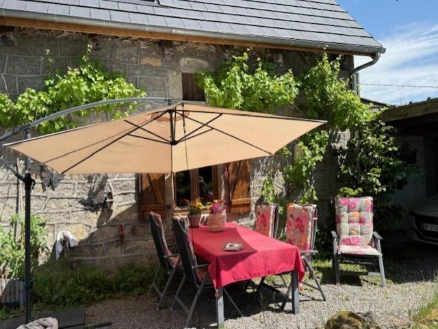 Maison De Campagne Sarroux エクステリア 写真